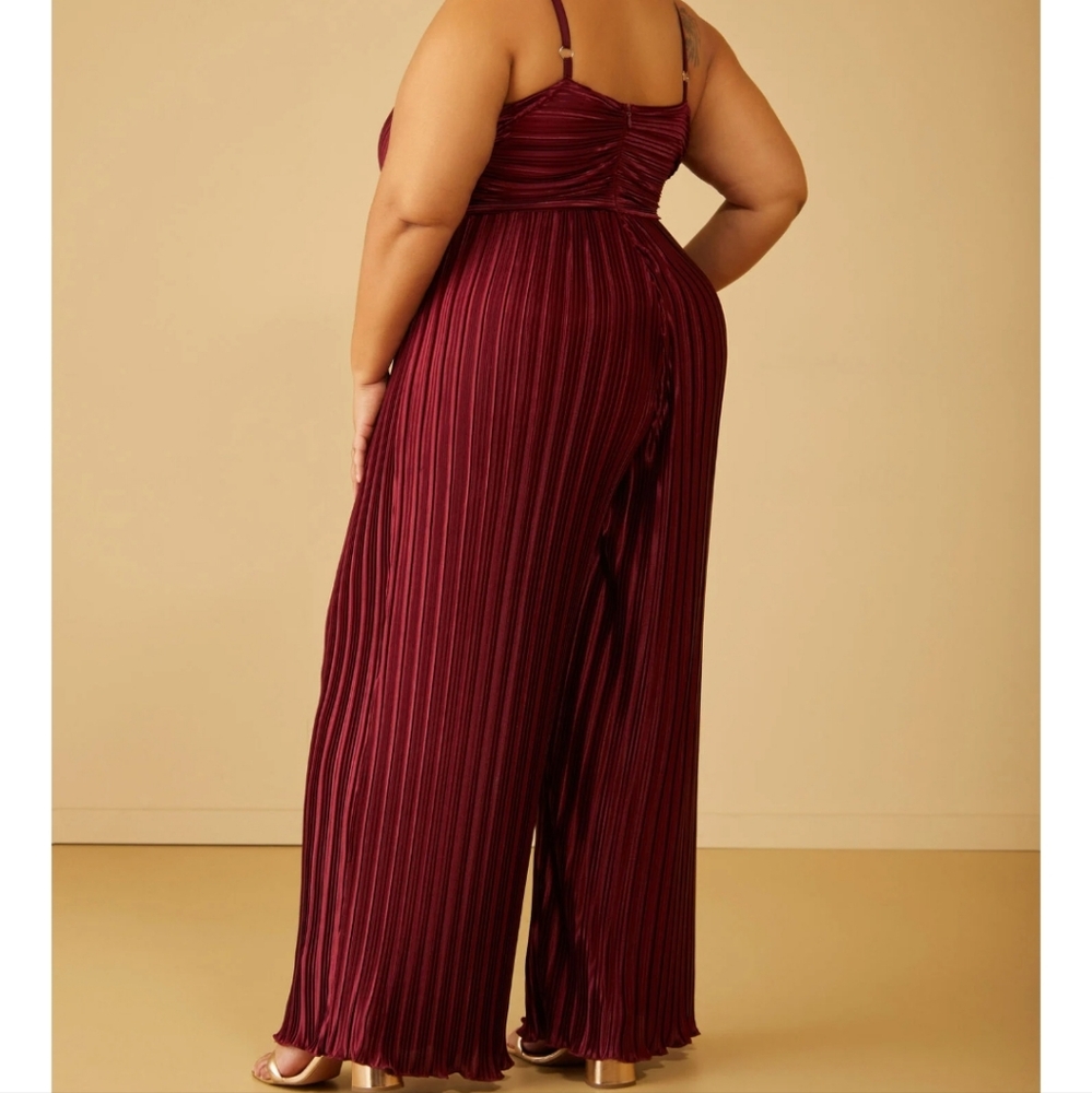 Plus size wideleg burgundy/wine jumpsuit